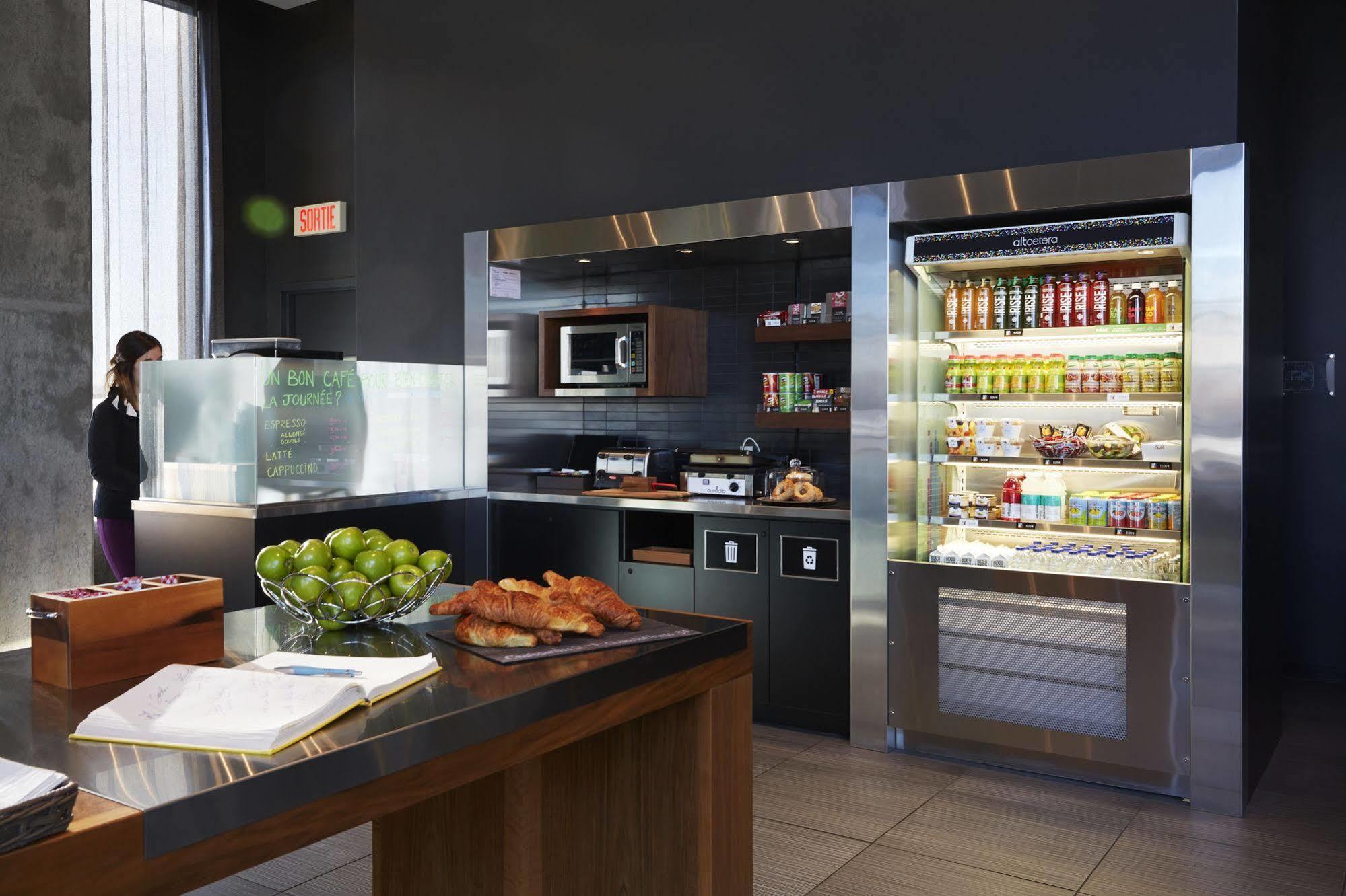 Hotel Alt Quartier Dix30 Brossard Luaran gambar