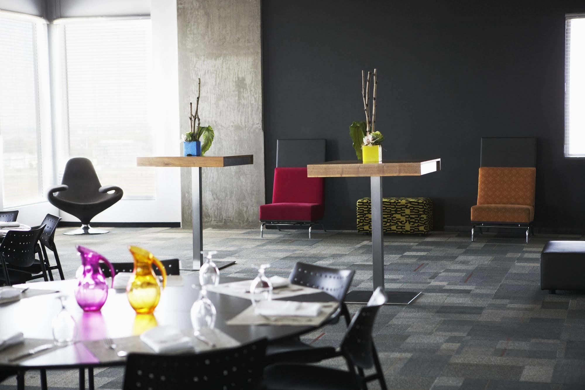 Hotel Alt Quartier Dix30 Brossard Luaran gambar